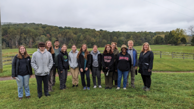 Students in Daniel Druckenbrod’s (second from right) Environmental Fiel Methods and Data Analysis class spend time collecting data at James Madison’s Montpelier plantation.