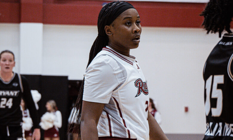 Freshman guard Camryn Collins recorded 15 points against Sacred Heart. Photo by Josiah Thomas/The Rider News