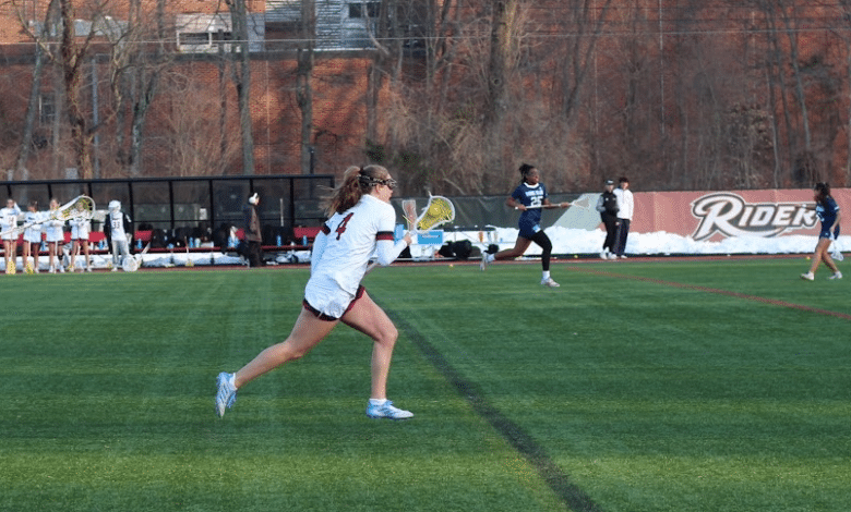 Redshirt junior attacker Maggie Hance advancing up the field. Photo by Morgan Dickens/The Rider News