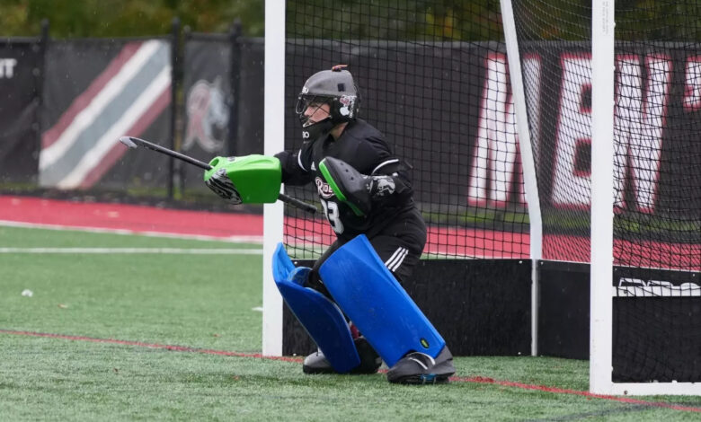 Junior goalkeeper Jade Regnart preparing for a shot. Photo courtesy of Peter G. Borg.