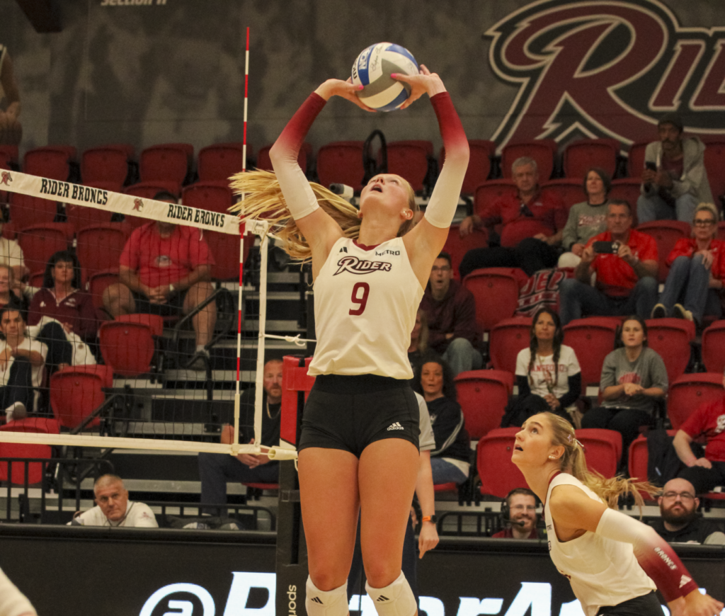 Rider comes up short on the road, swept in Connecticut stretch